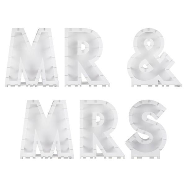 Mr & Mrs Ballongbokser Botanical Wedding