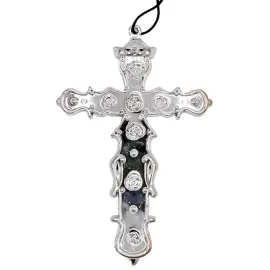 Halskjede med S&oslash;lvfarget Kors