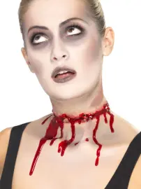 Latex S&aring;r Piggtr&aring;d