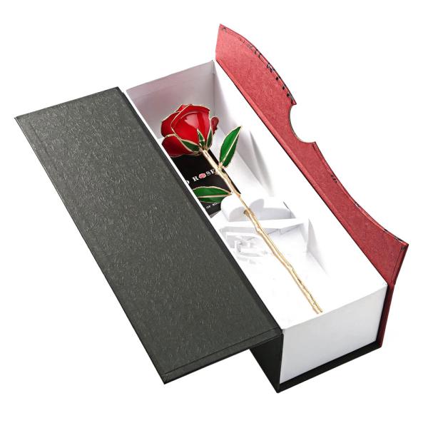 Gullbelagt Rød Rose