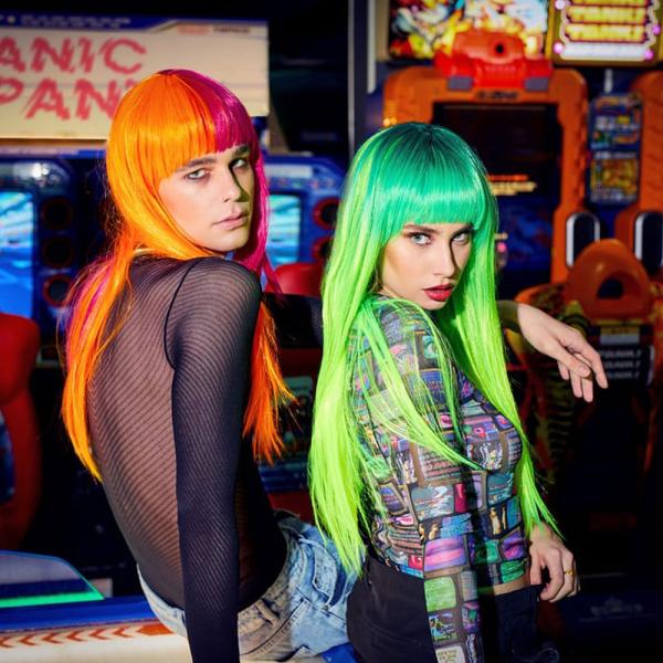 Downtown Diva Manic Panic Parykk Candy Pop