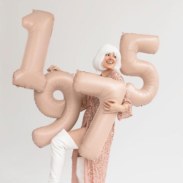 Tallballong Mørkebeige
