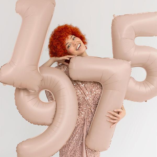 Tallballong Mørkebeige
