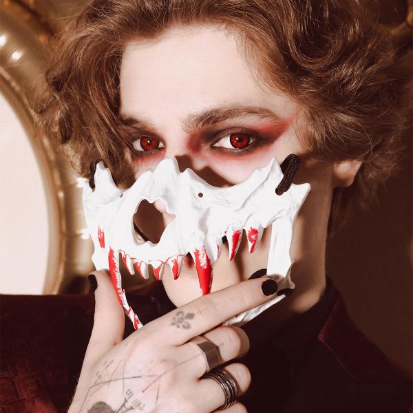 Hodeskalle Halvmaske med Blodige Tenner