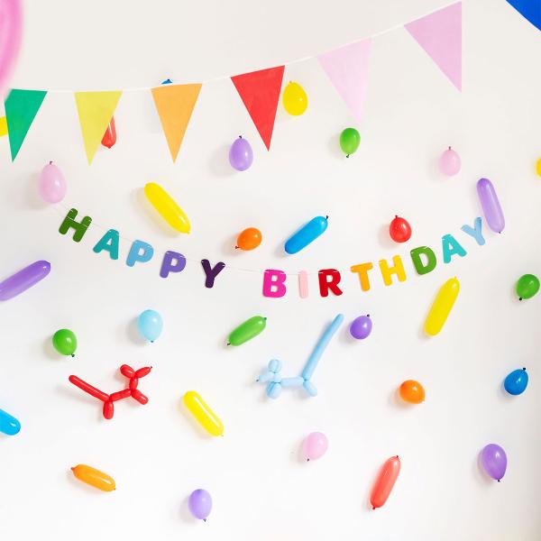 Happy Birthday Bokstavgirlander i Filt 4 m