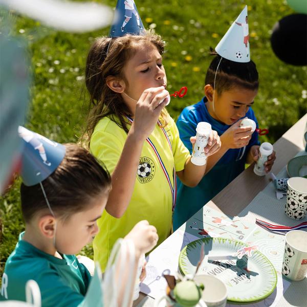 Stickers til Såpebobleflasker Fotballbursdag 6-pakning