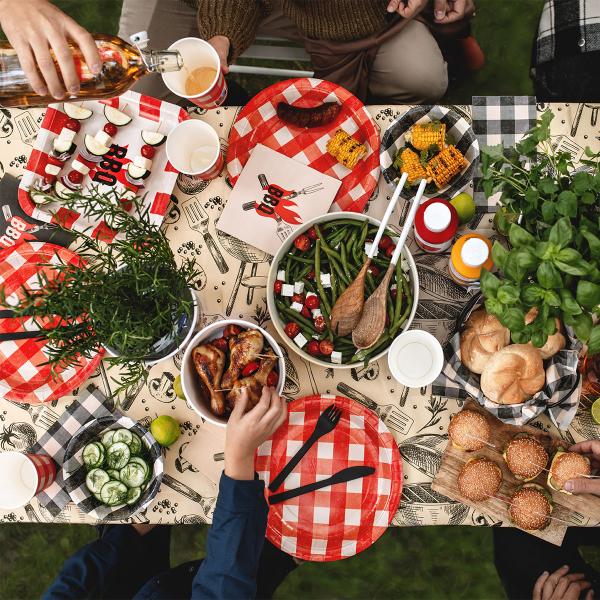 Firkantede Papptallerkener BBQ 6-pakning